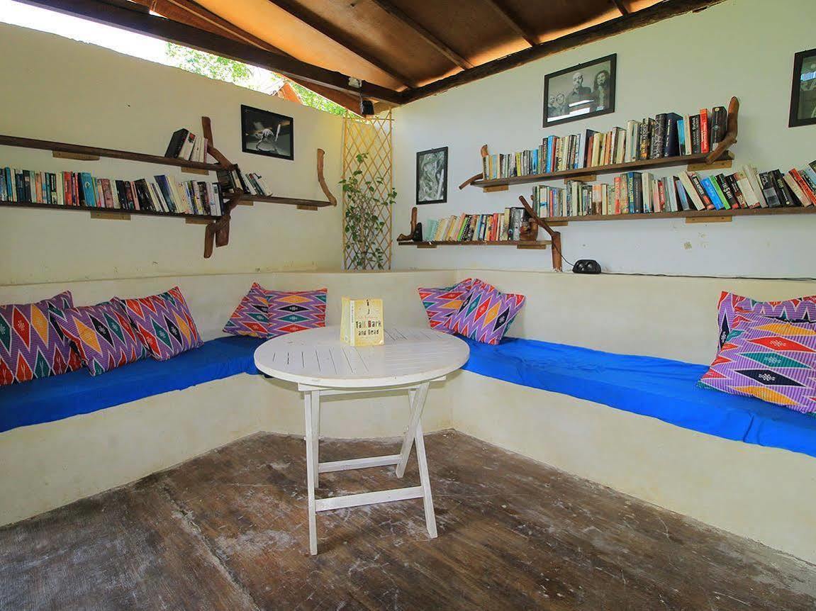 Adeng-Adeng Bungalows Ilhas Gili Exterior foto