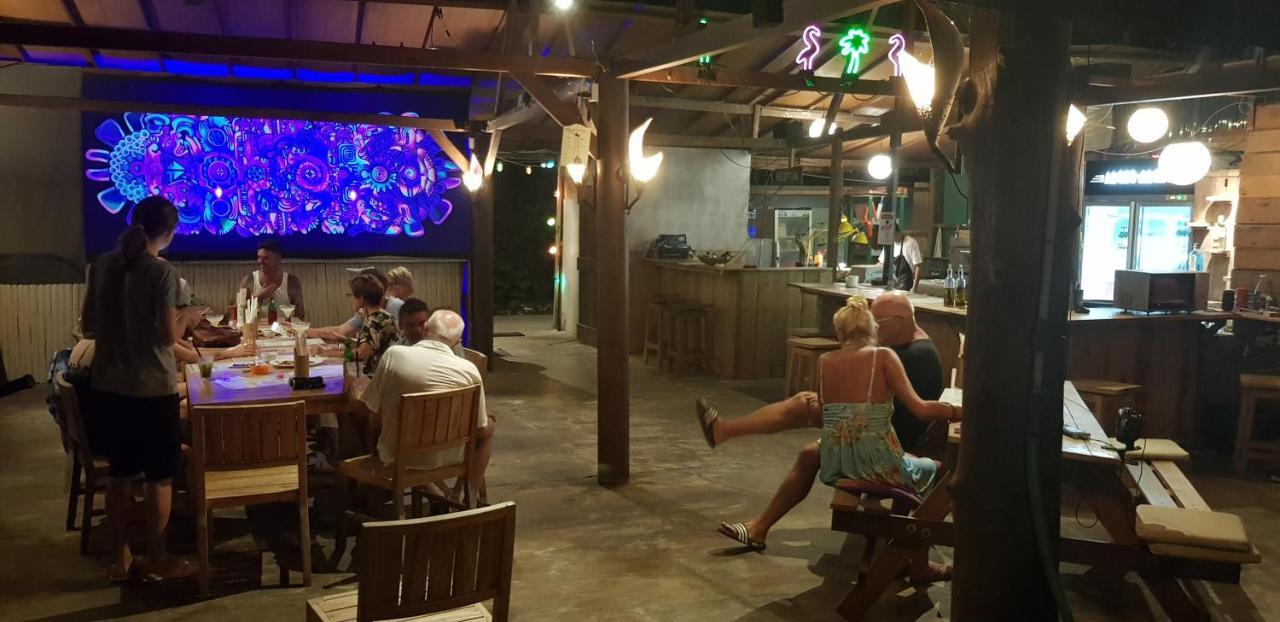 Adeng-Adeng Bungalows Ilhas Gili Exterior foto